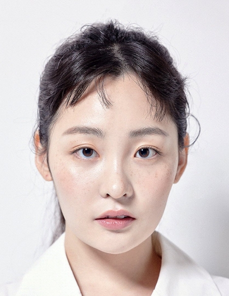 Ким Мин Ха  / Kim Min Ha (1995) /  김민하