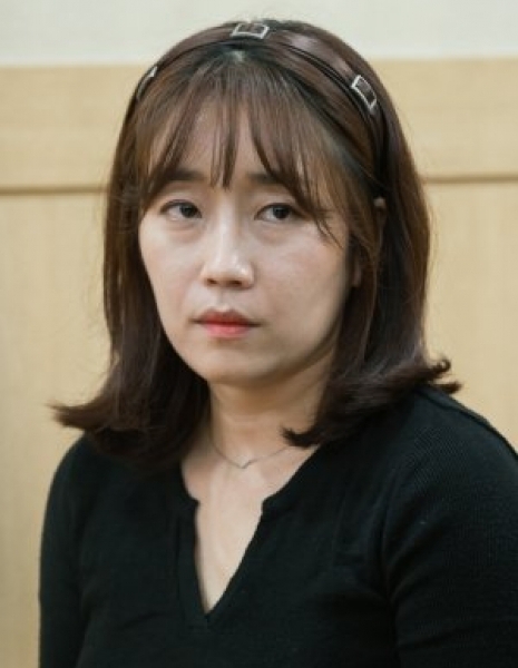 Хон Рю Хён / Hong Ru Hyeon /  홍루현