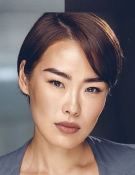 Жэнь Вэй / Ren Wei (actress) / 任伟