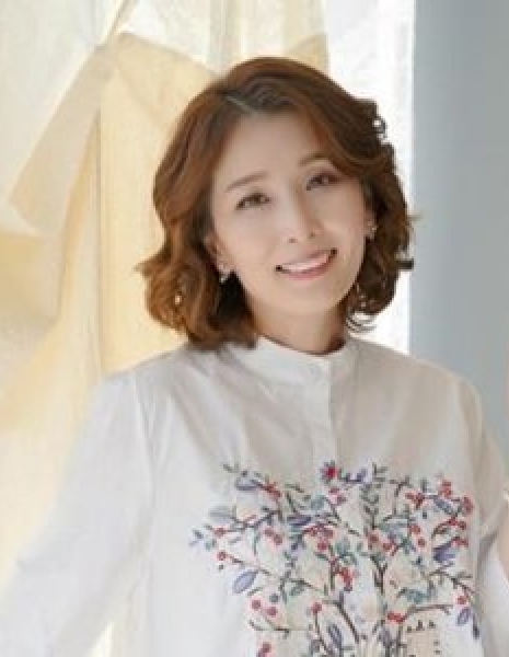 Сон Гён Хва / Song Kyung Hwa /  송경화