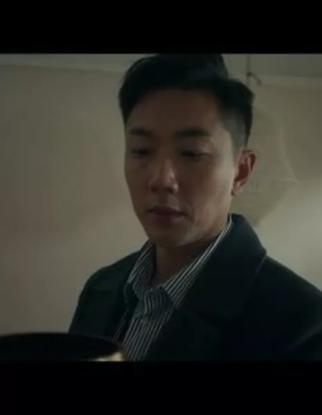 Двухместное кресло / Love Seat  /  沒人坐的梳化