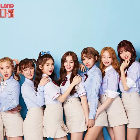 MOMOLAND