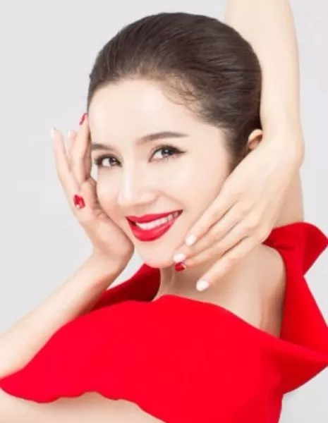 Гульмина  Мемет / Gulmina Memet / 古丽米娜·麦麦提