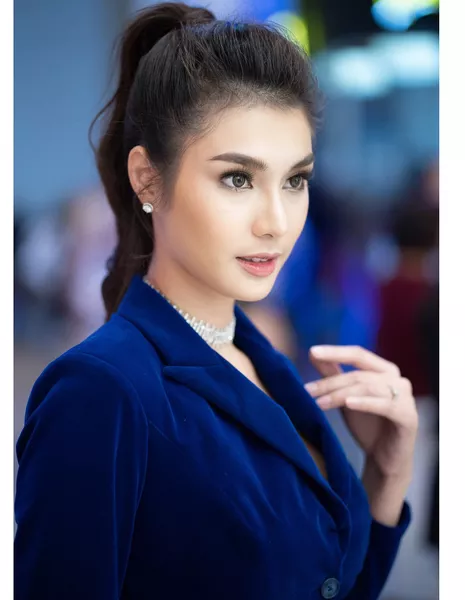 Каноккан Чунтон / Forjune Kanokkarn Chulthong /  กนกกาญจน์ จุลทอง - Азияпоиск - Дорамы, фильмы и музыка Азии