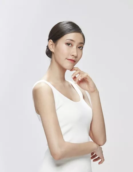 Танчанок Хонтонкам / Louis Thanchanok / ธัญชนก หงษ์ทองคำ / หลุยส์ ธันชนก - Азияпоиск - Дорамы, фильмы и музыка Азии