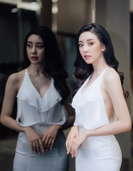 Ploysine Ravisara Suksomriam / Ploysine Ravisara Suksomriam / รวิสรา สวยสมเรียม - Азияпоиск - Дорамы, фильмы и музыка Азии