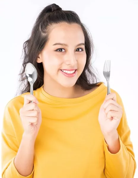 Лугджун Саратчан Плойбут / Lugjun Saratchan Ploybut / ศรัจจันทร์ พลอยบุศต์ - Азияпоиск - Дорамы, фильмы и музыка Азии