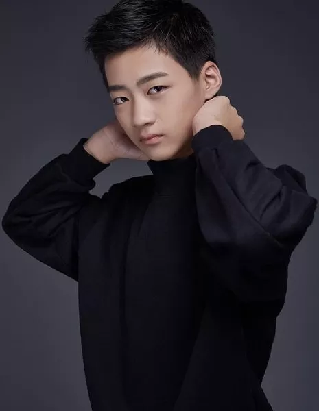 Чоу Шо Кан / Chou Shuo Kang / 仇硕康 - Азияпоиск - Дорамы, фильмы и музыка Азии