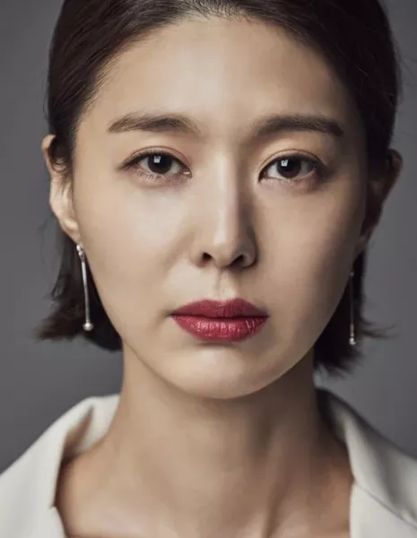 Пак Мин Чжон  / Park Min Jung (1982) / 박민정