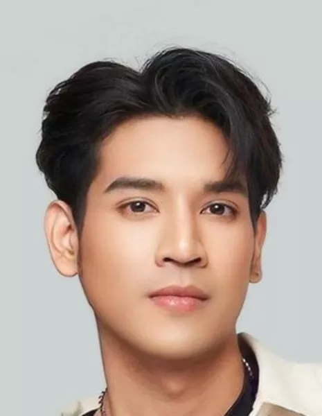 Мон Течин Пхайсанван / Mon Taechin Phaisanwan /  ม่อน เตชินท์ ไพศาลวรรณ