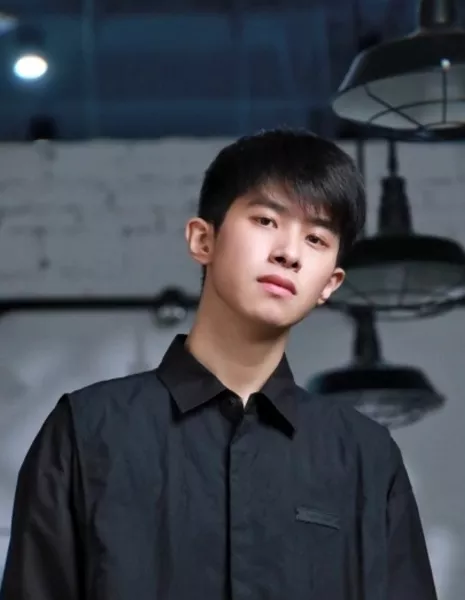 Го Цзы Юй / Guo Zi Yu (2) / 郭子煜