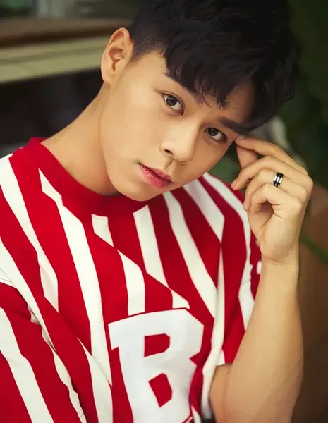 Бай Сяо Ин Нань / Bai Xiao Ying Nan / 白小英楠