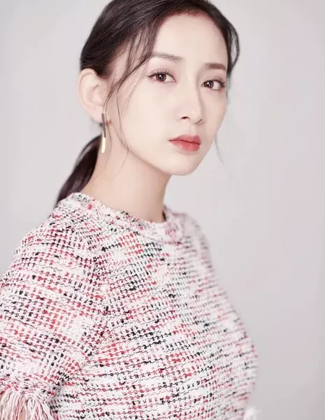 Ай Лин Цо  / Ai Ling Cuo / 艾菱措