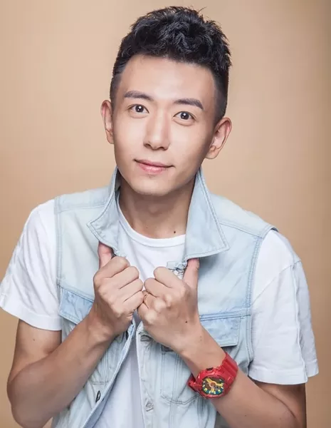 Чжоу Юн Гань / Zhou Yong Gan / 周勇敢