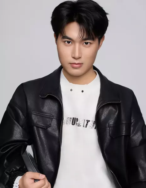 Чжу Шэн Дун / Zhu Sheng Dong / 朱圣冬