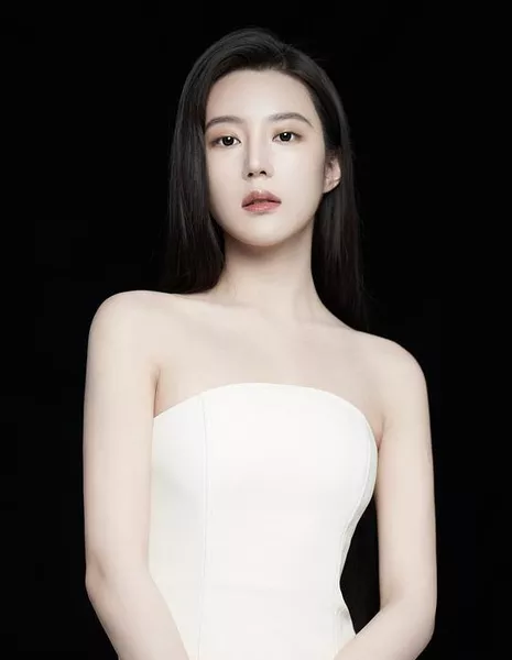 Чэнь Цзинь Янь / Chen Jin Yan / 陈金妍