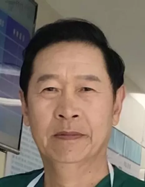 Тан Ци Жун / Tang Qi Rong / 唐启荣 - Азияпоиск - Дорамы, фильмы и музыка Азии