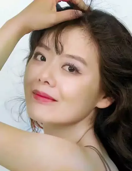 Лу Си Си / Lu Si Si / 卢思思