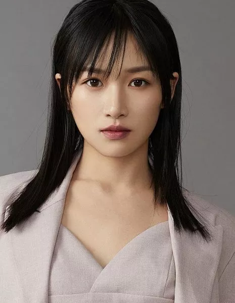 Ли Синь Юнь / Li Xin Yun / 黎心韵