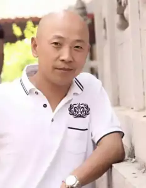  Го Мин Эр / Guo Ming Er / 郭明尔