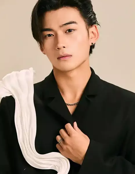  Фэн Чэнь / Feng Chen / 冯宸