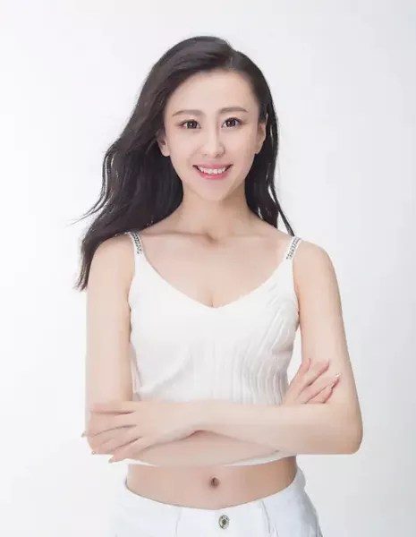 Янь Гэ / Yan Ge / 闫歌