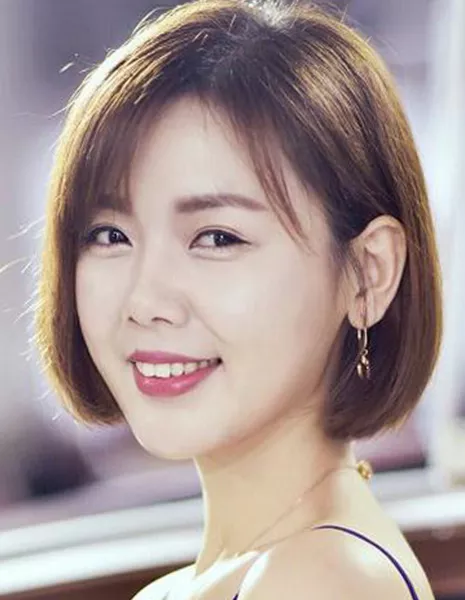 Ин Сюэ / Ying Xue /  关樱雪