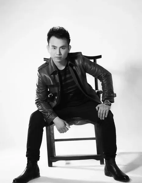  Ли Шу Хан / Li Shu Hang / 李抒航