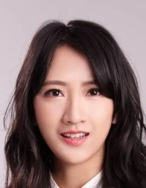 Фун Жицыэ / Fun Ricie / 范宸菲