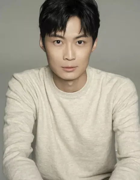 Ян Шунь Шунь / Yang Shun Shun / 杨顺顺