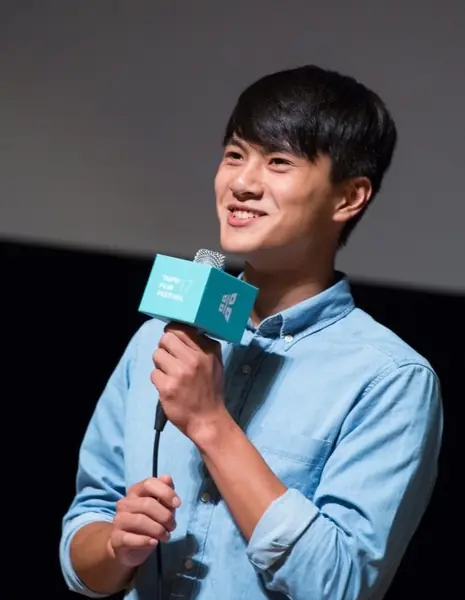 Ли Куань И  / Li Kuan Yi /  李冠毅 / Li Guan Yi