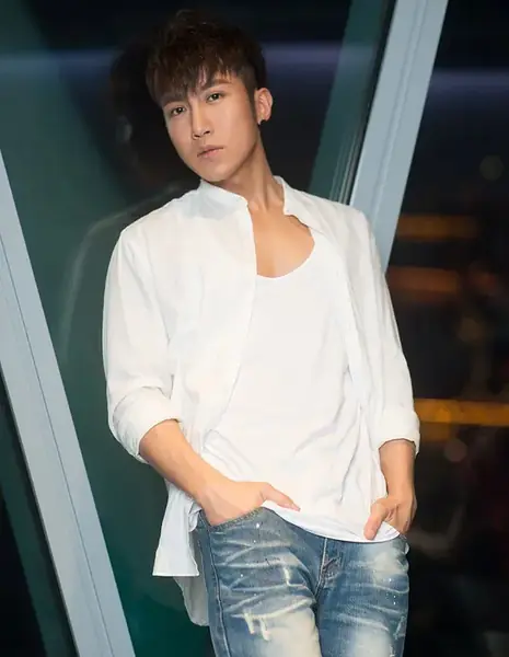 Лян Шань Шань  / Liang Shan Shan / 梁山山