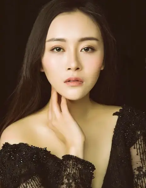  Сюй Цзы Хань / Xu Zi Han (actress) /  徐子涵 