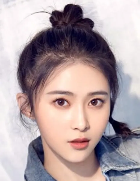  Ян Ци Цзюнь / Yang Qi Jun /  杨棋珺