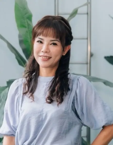 Хун Юй Цяо / Hong Yu Qiao / 洪喻蕎