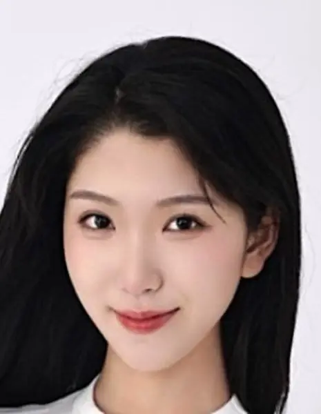 Лю Жуй Тун / Liu Rui Tong (2002) / 刘芮彤