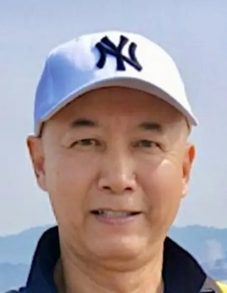 Бай Дун Фэн / Bai Dong Feng /  白东风