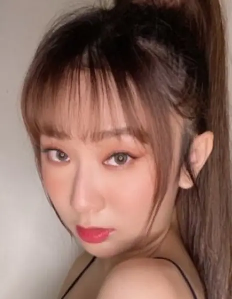 Глория Чун / Gloria Cheung / 張右雨