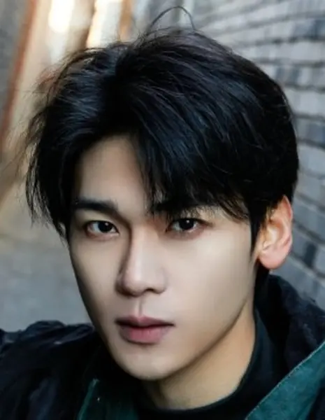 Ло Май И / Luo Mai Yi /  罗麦一