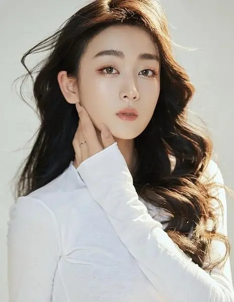  Чжан Вань Линь  / Zhang Wan Lin (2001) / 张婉琳