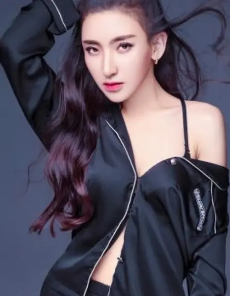 Гао Юй Синь / Gao Yu Xin / 高语芯