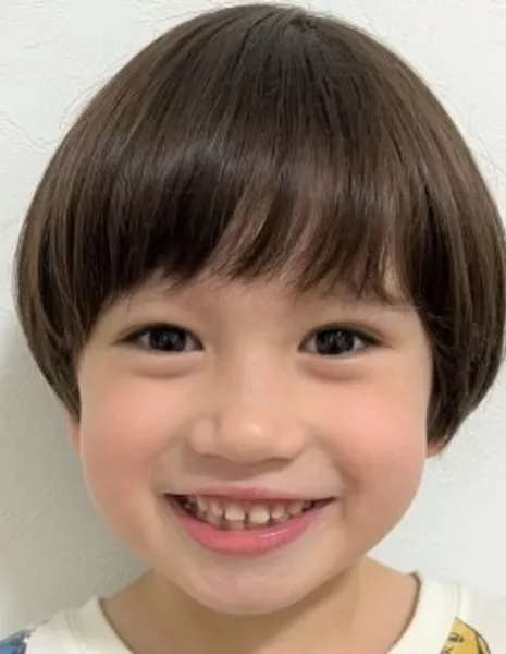 Саймон Иванов / Simon Ivanov /  シモン イヴァノフ - Азияпоиск - Дорамы, фильмы и музыка Азии