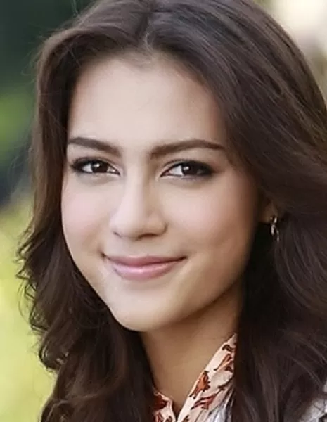 Пирс Селина / Pearce Selina /  เซลิน่า เพียช