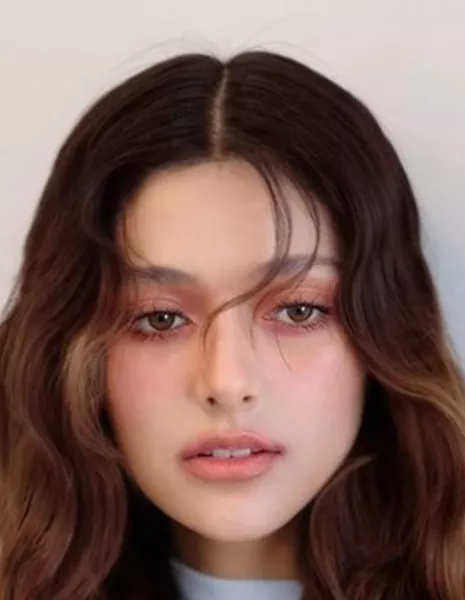 Джастин Мали Марисар Хьюз / Justmine Marisar Hughes / จัสมิน มาริสา ฮิวส์ - Азияпоиск - Дорамы, фильмы и музыка Азии