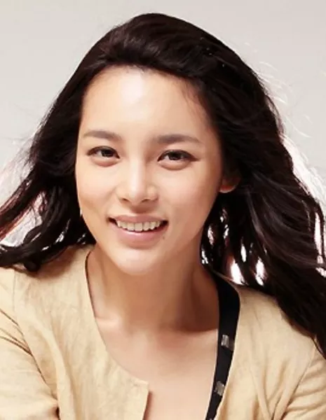 Пак Си Юн / Park Si Yeon / 박시연 / Park Si Yun (Bak Shi Yeon)