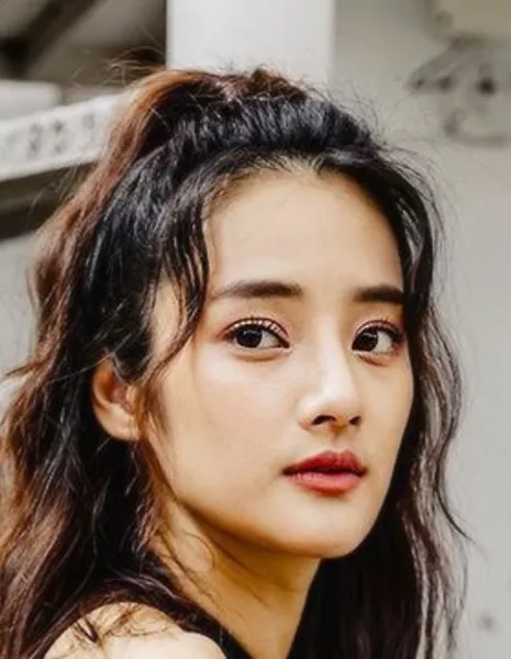 Воу Праупица Сонтарак / Wow Prawpitsa Soontararak / วาว พราวภิชณ์ษา สุนทรารักษ์