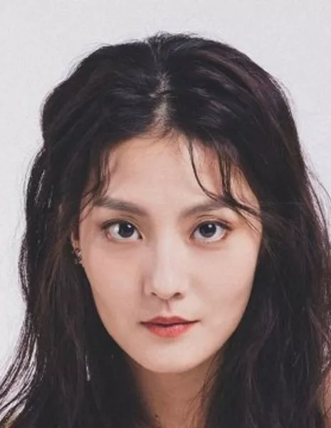 Иен Сяо Юнь / Yen Hsiao Yvn /  顏曉筠