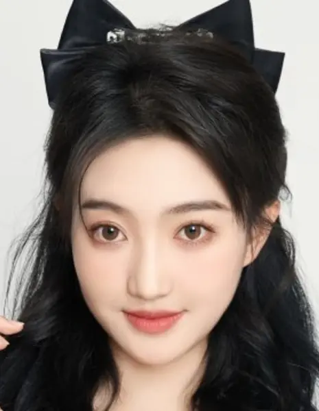  Чэн Синь Юэ / Cheng Xin Yue /  程昕玥