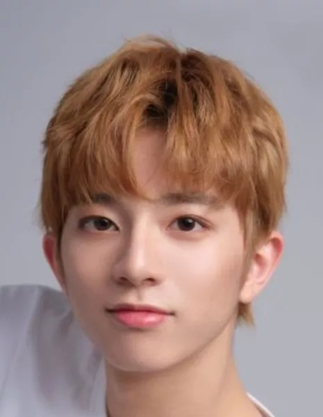 Нэйl / Neil /  刘冠佑