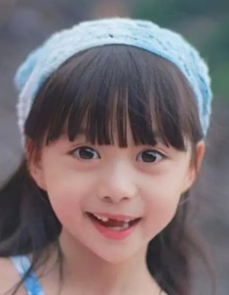 Ян Синь Янь / Yang Xin Yan /  杨心妍